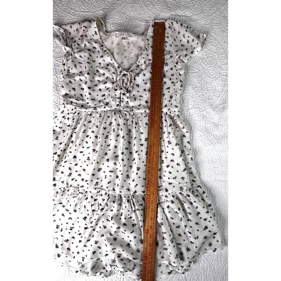 American Eagle Outfitters White Blue Floral Baby Doll Dress Fit Flare Size Small - Picture 14 of 16